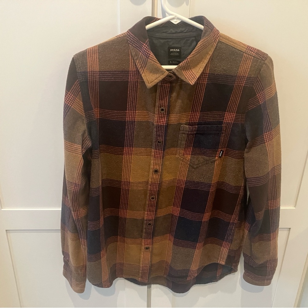 Women’s prana organic cotton flannel small